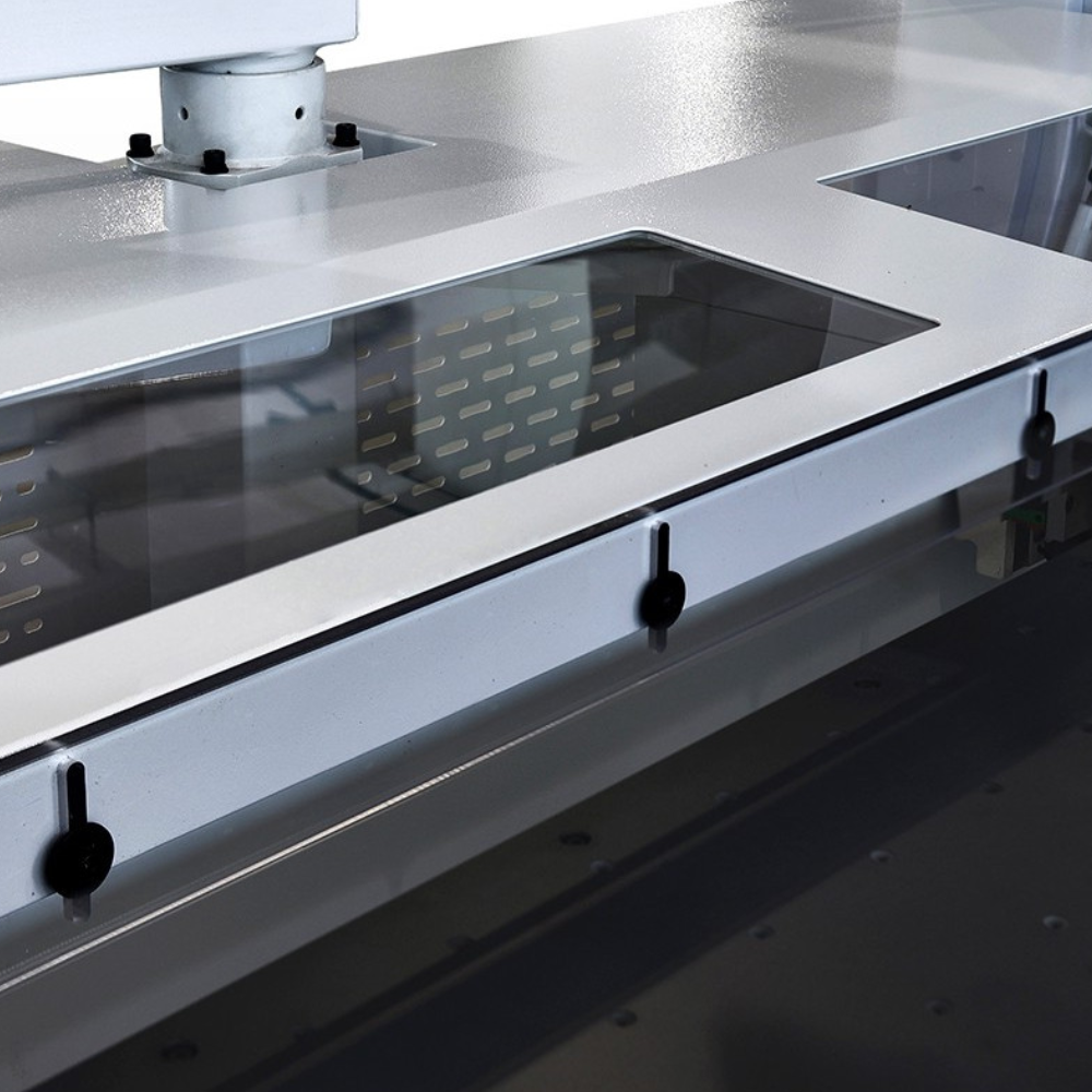 Protočni 6-strani CNC stroj KDT KD-612 KS